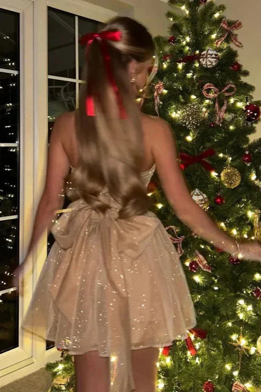 Zwarte Strapless Glitter Jurk – Korte Party Dress met Sprankelend Effect