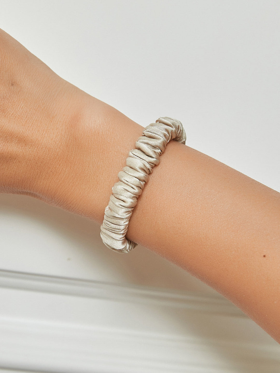 Arabelle - Delicate Stretch Design Vrouwen Scrunchie