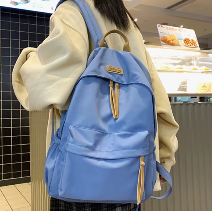 Waterdichte stadsrugzak met grote capaciteit