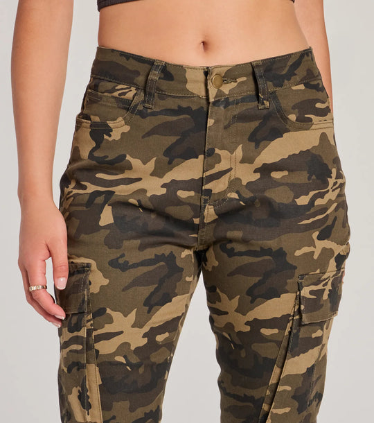 Casual Vibe Camo Cargo Bootcut Broek