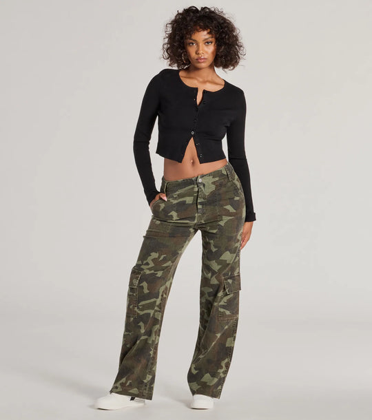 Mooi en Moeiteloos Mid Rise Camo Cargo Denim Broek