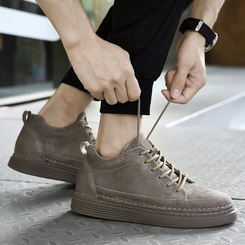 Heren Casual Veterschoenen met Contrast Zool en Verhoogde Stiksels