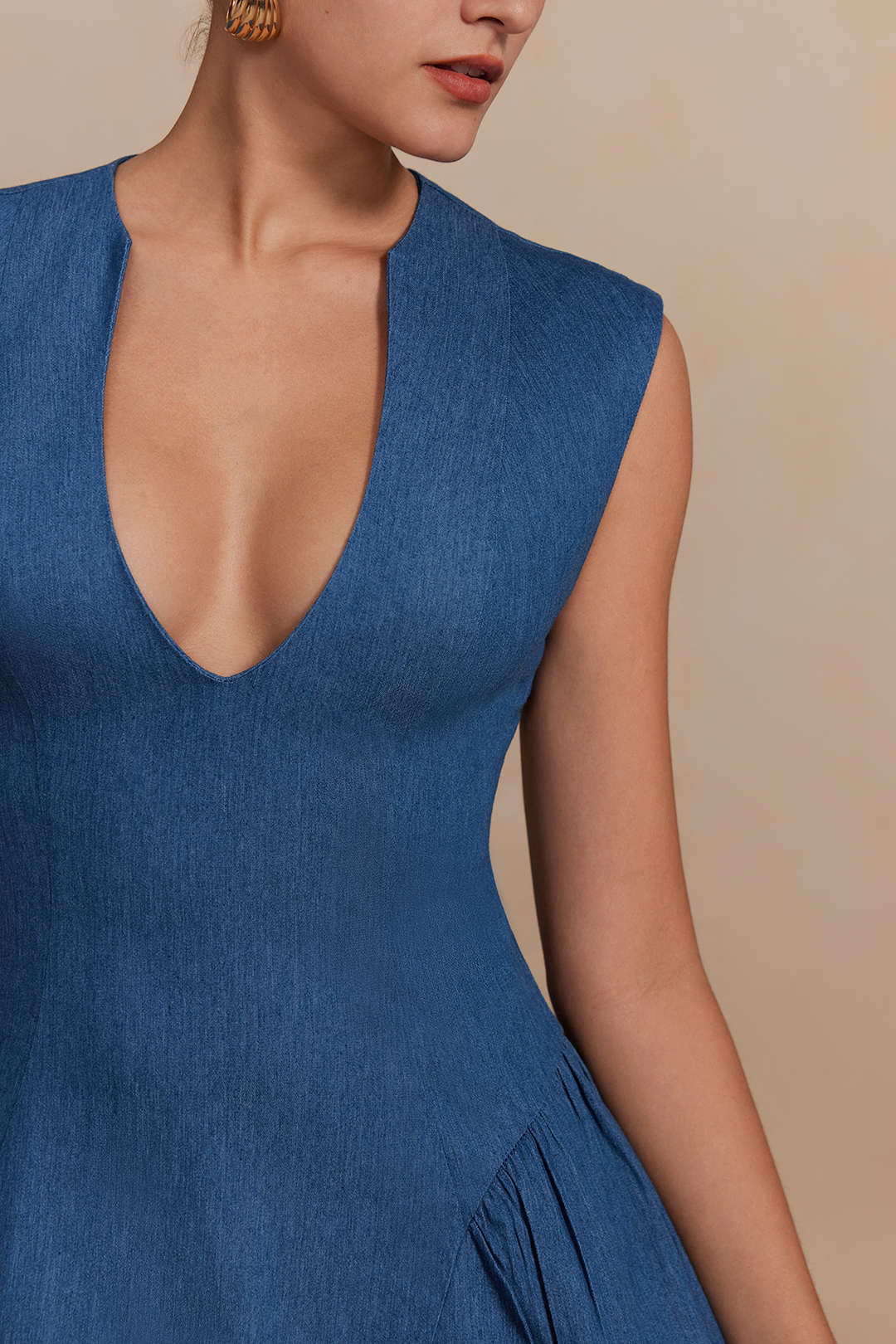 Effen Rimpel V-hals Denim Jurk