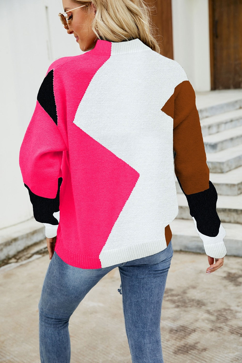 Dames Trui | Kleurblok Design met Mock Neck | Geribbelde Afwerking en Verlaagde Schouders