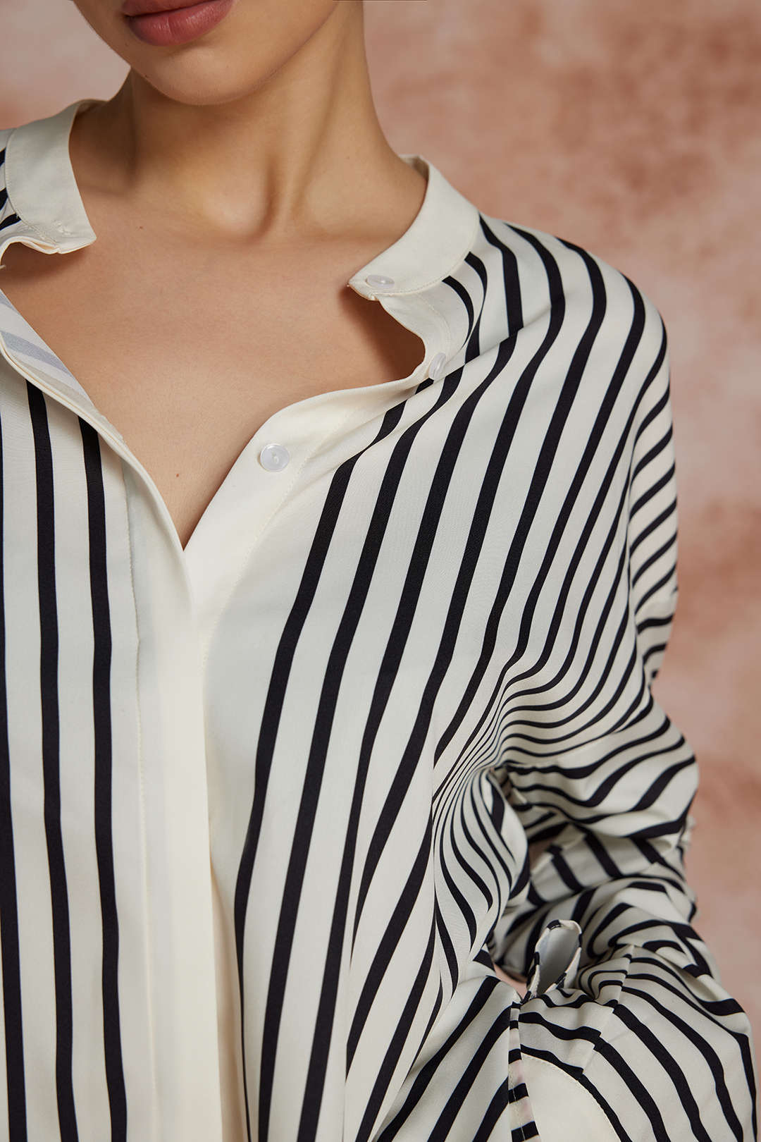 Thalia - Moderne Satijnen Elegant Vrouwen Langsleeve Shirt