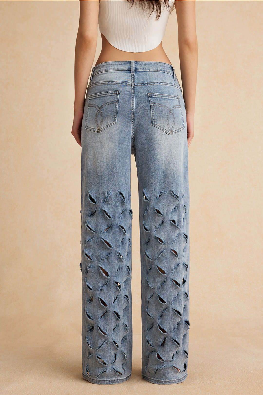 Gescheurde Cut Out Knop Pocket Wijde Pijpen Jeans