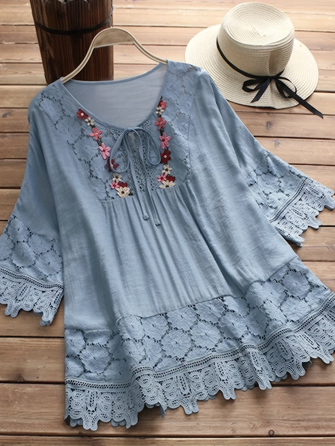 Monique | Elegant Lace Blouse