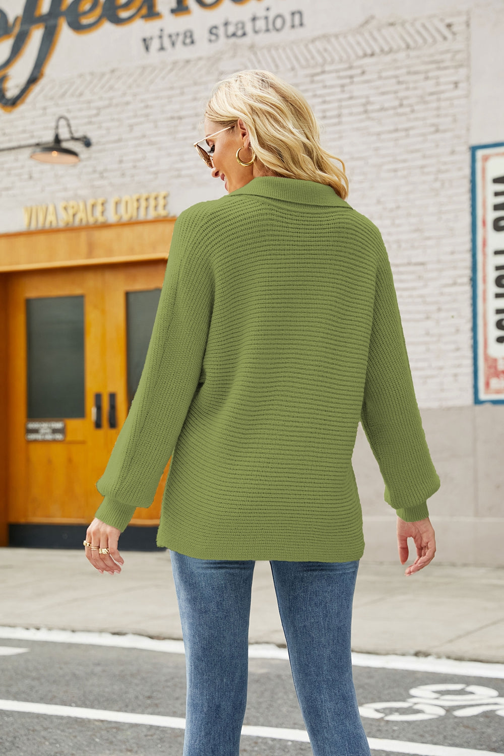 Horizontale Ribbel Johnny Kraag Trui | Lantaarnmouwen | Regular Fit