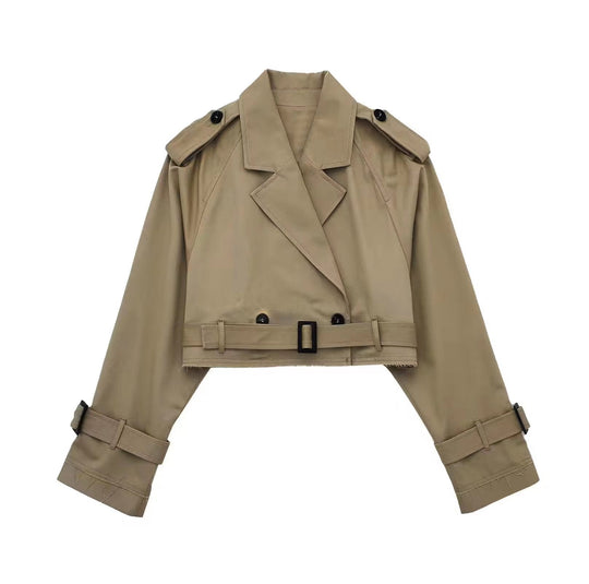 Heidi | Kurzer Trenchcoat | Zeitlose Eleganz und Moderner Chic