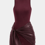 Knoop Voorkant Mouwloze Mini Jurk – Edgy en Elegant in Eén Look