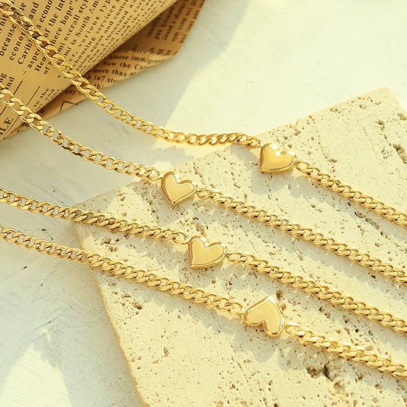 Amora | Hartvormige ketting