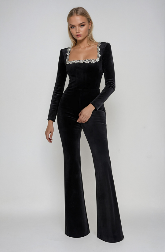 Lunette | Jumpsuit met Nekdetail | Elegant & Modern