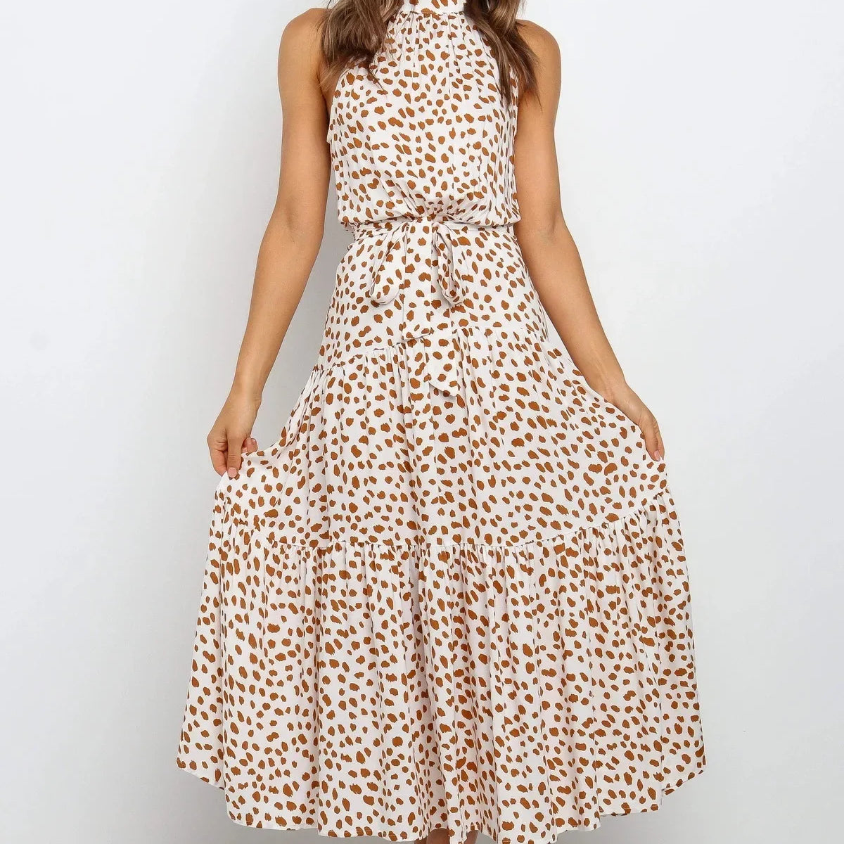 Elegante Midi Jurk met Stipjes en Halsband