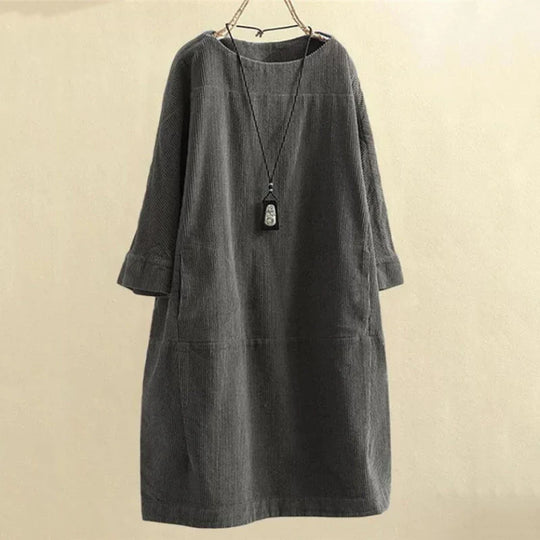 Dames corduroy jurk met een losse pasvorm