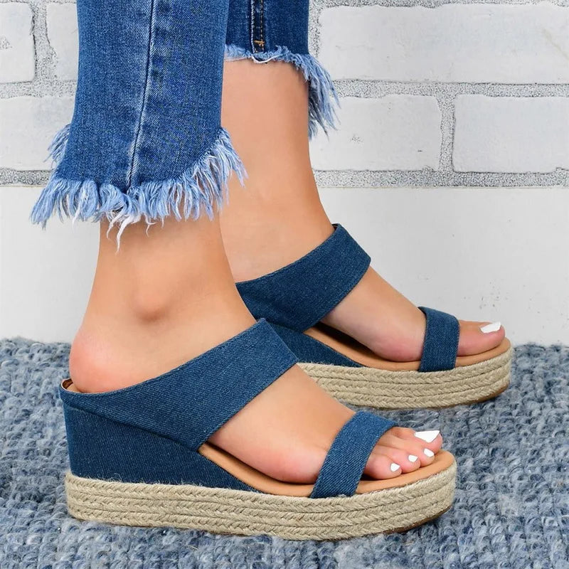 Dames Sandalen op Wedge met Gevlochten Zool