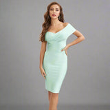 Elegante pencil jurk met blote schouders