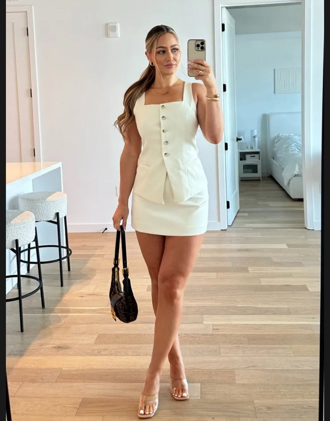 Tiana | Classy Set | Mouwloos Gilet | Korte Rok | Modieus | Comfortabel | Elegant