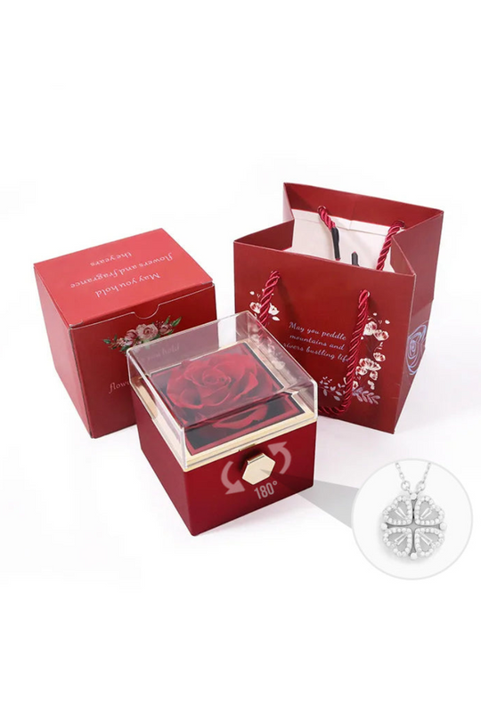Dames Ketting met Harten en Cirkel Hanger | Verstelbare 18K Goudkleurige Halsketting | Zirkonia Sieraden