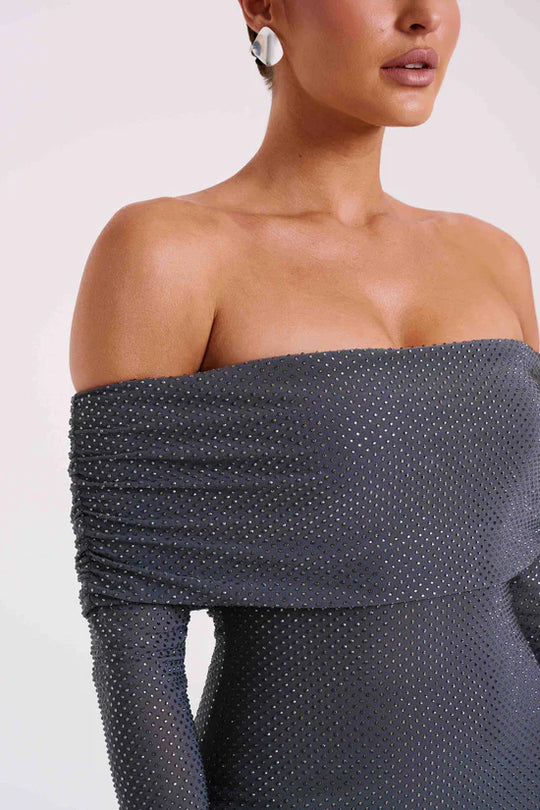 Luxe Off-Shoulder Maxi-jurk met Rhinestones – Elegant en Verfijnd