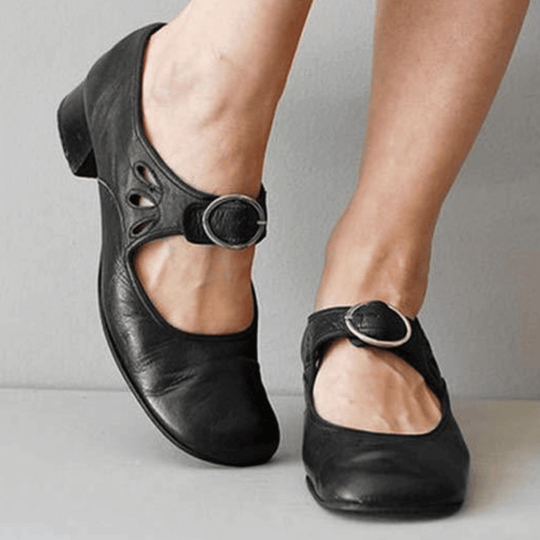 Jolanda - vintage leren ballerina schoenen met lage cubaanse hak