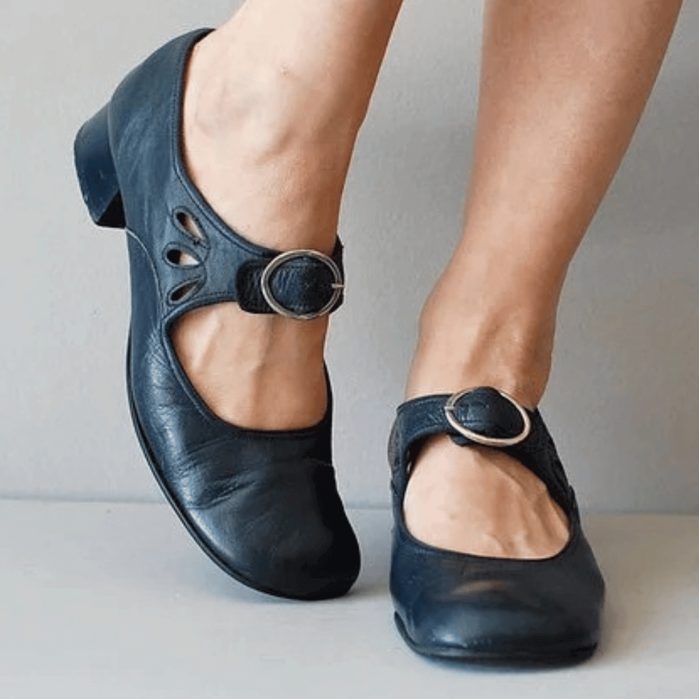 Jolanda - vintage leren ballerina schoenen met lage cubaanse hak