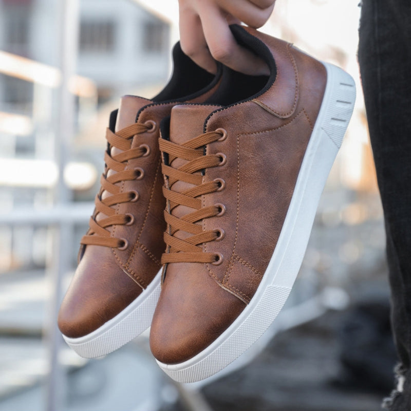 Heren Lage Casual Sneakers met Vetersluiting en Witte Zool