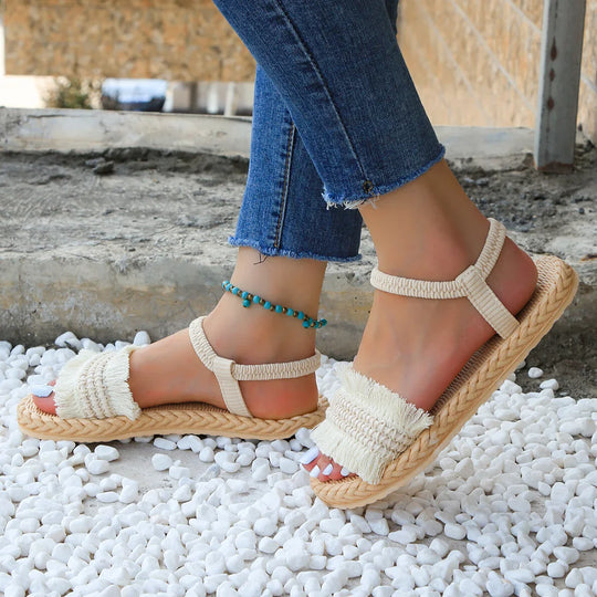 Dames sandalen op espadrille zool met franjes