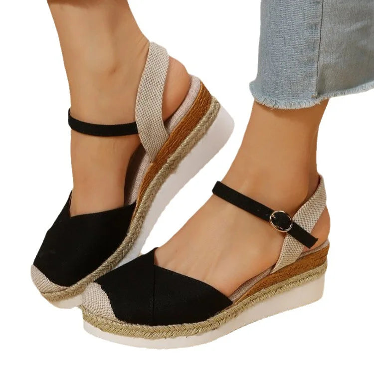 Dames sandalen op espadrille platform met bandje