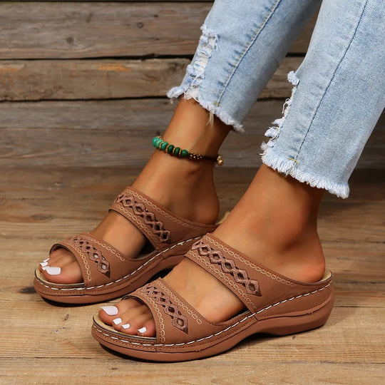 Dames Ortopedische Instap Sandalen met Borduursel