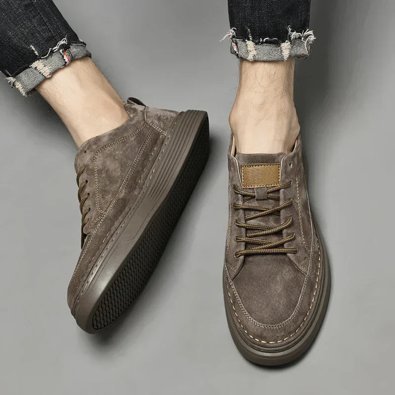 Heren Casual Veterschoenen met Contrast Zool en Verhoogde Stiksels