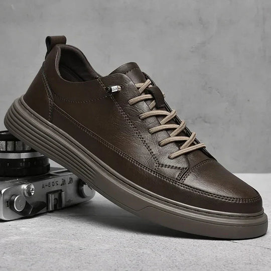 Heren Lage Sneakers met Tonale Stiksels en Vetersluiting