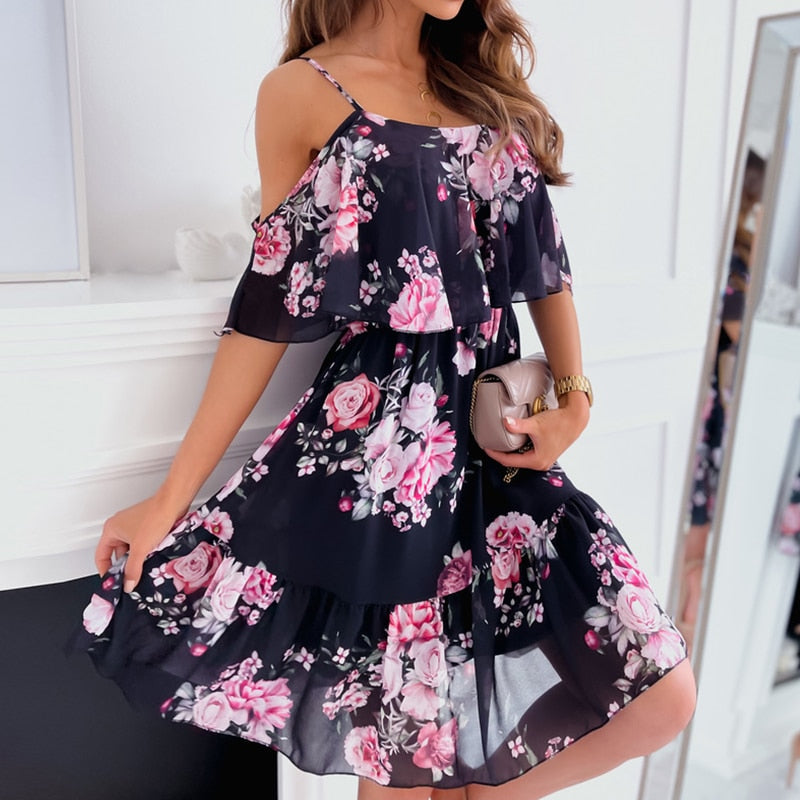Bloemenjurk met Ontblote Schouders en Ruffles