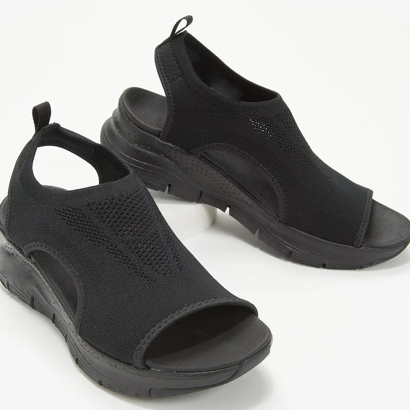 Sportieve orthopedische sandalen voor dames van ademend materiaal
