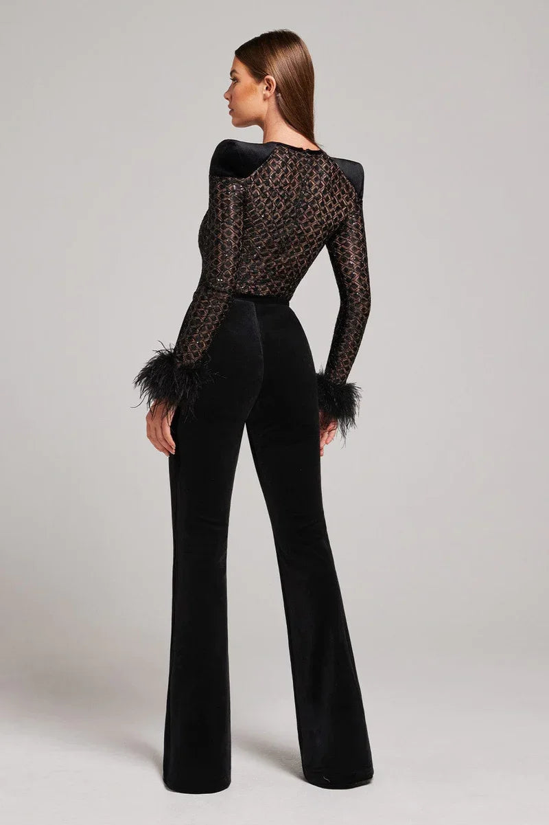 Margit | Glanzende Bodycon Jumpsuit met Veren | Glamour & Elegantie
