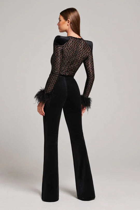 Margit | Glanzende Bodycon Jumpsuit met Veren | Glamour & Elegantie