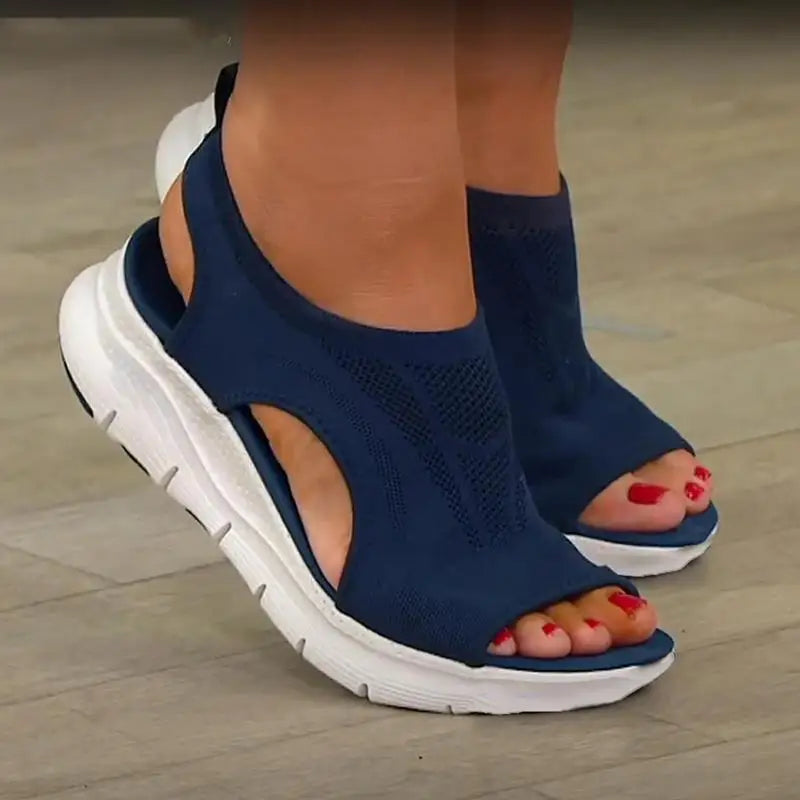 Sportieve orthopedische sandalen voor dames van ademend materiaal