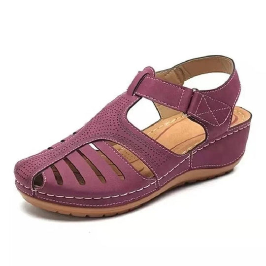 Dames orthopedische sandalen met geperforeerd leer