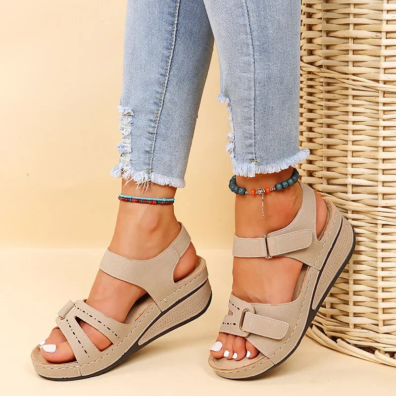 Dames Ortopedische Sandalen op Wedge met Verstelbare Bandjes