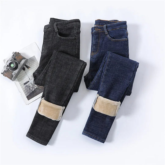 Dames verwarmde jeans voor de winter