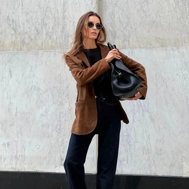Heidi-Mode | Bruine Wildjack met Revers | Chic en Warm