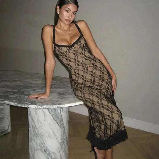 Elegante Midi-jurk met Kant en Plissé Onderdeel