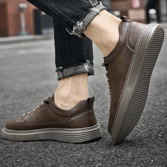 Heren Lage Sneakers met Tonale Stiksels en Vetersluiting