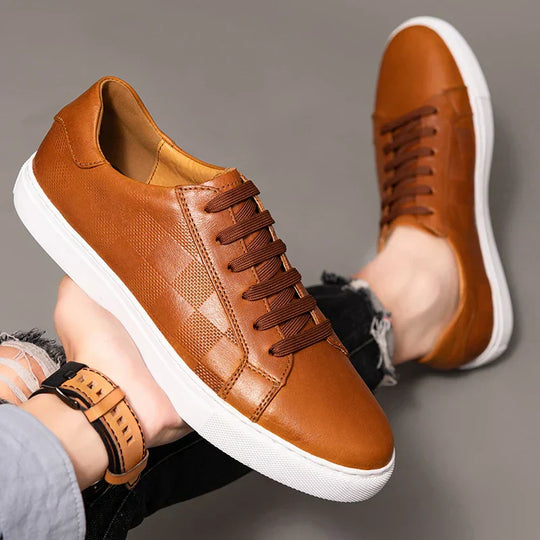 Heren Low-Top Sneakers met Vetersluiting en Contrast Zool