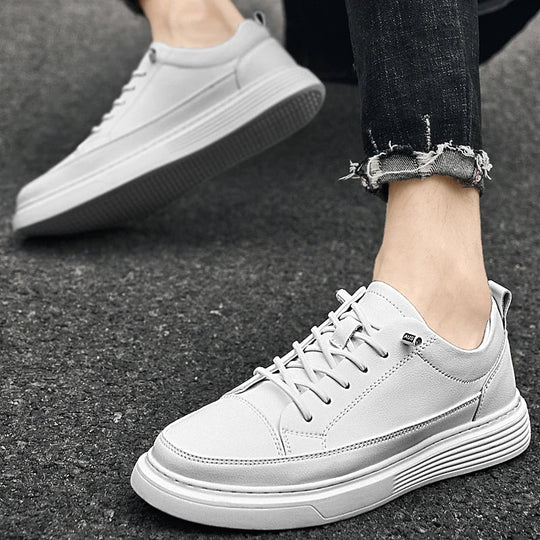 Heren Lage Sneakers met Tonale Stiksels en Vetersluiting