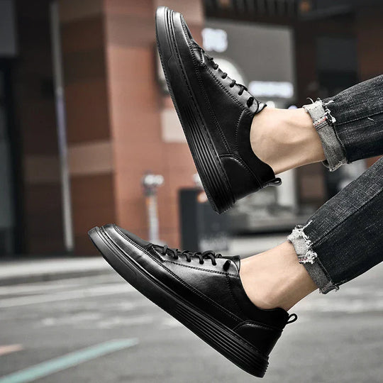 Heren Lage Sneakers met Tonale Stiksels en Vetersluiting