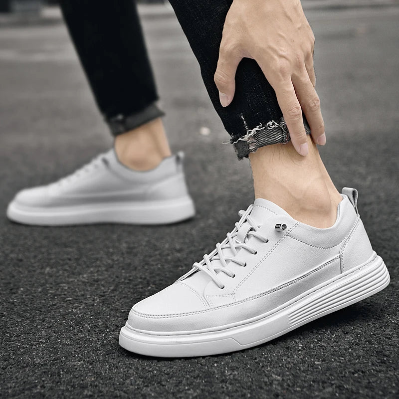 Heren Lage Sneakers met Tonale Stiksels en Vetersluiting