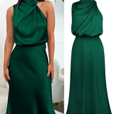 Elegante satijnen midi-jurk met asymmetrische halslijn