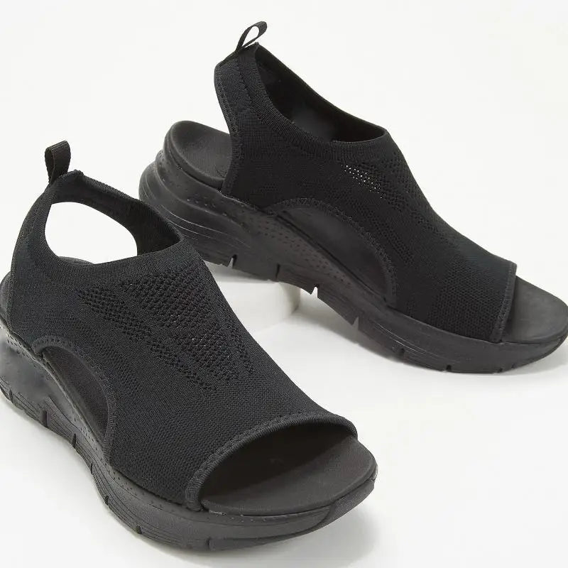 Sportieve orthopedische sandalen voor dames van ademend materiaal