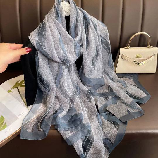 Lichte Sjaal met Landschap Motief voor Vrouwen | Ideaal voor de Lente en Zomer