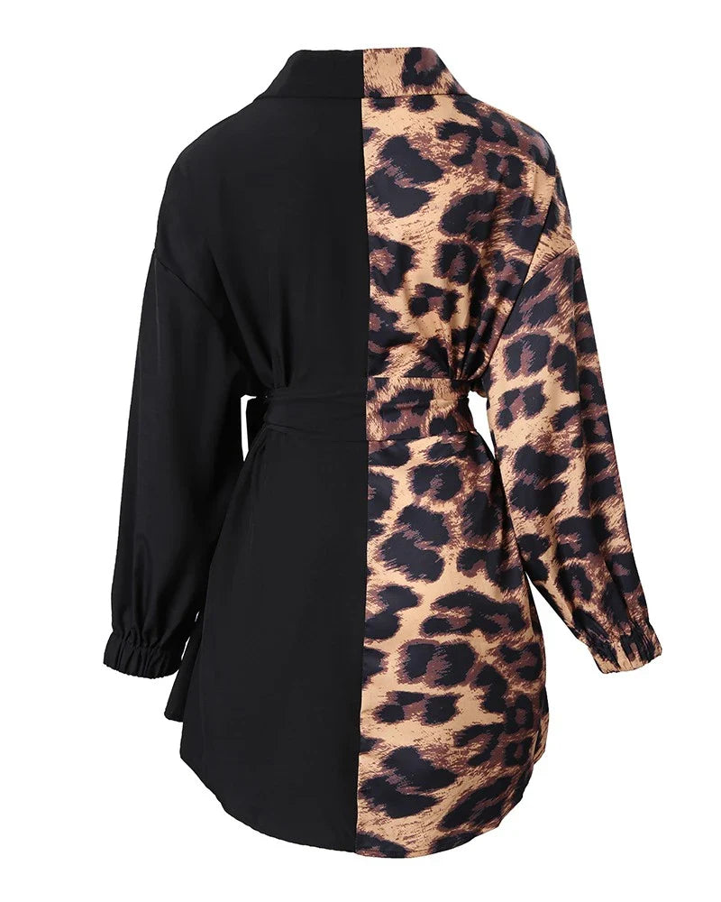 Modieuze Mini-jurk met Panterprint Accent